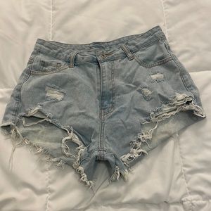 Jean shorts light wash